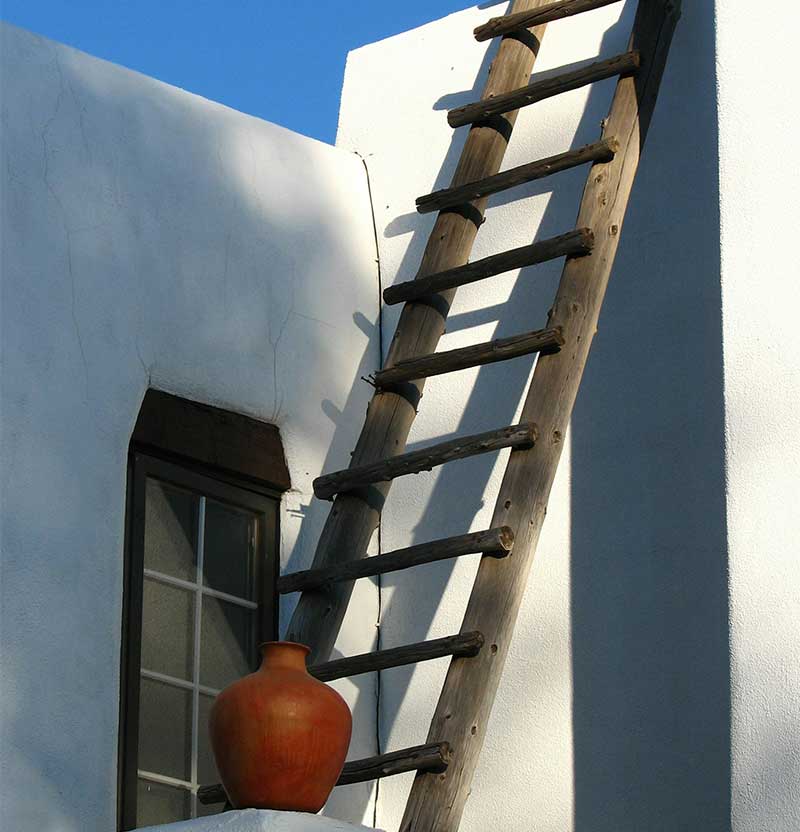 Pueblo Ladder